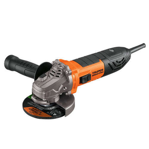 Esmeriladora angular 4-1/2 pulgadas profesional Truper 800W sobre fondo blanco, herramienta para cortar metal y cerámica disponible en El Arenal Guatemala