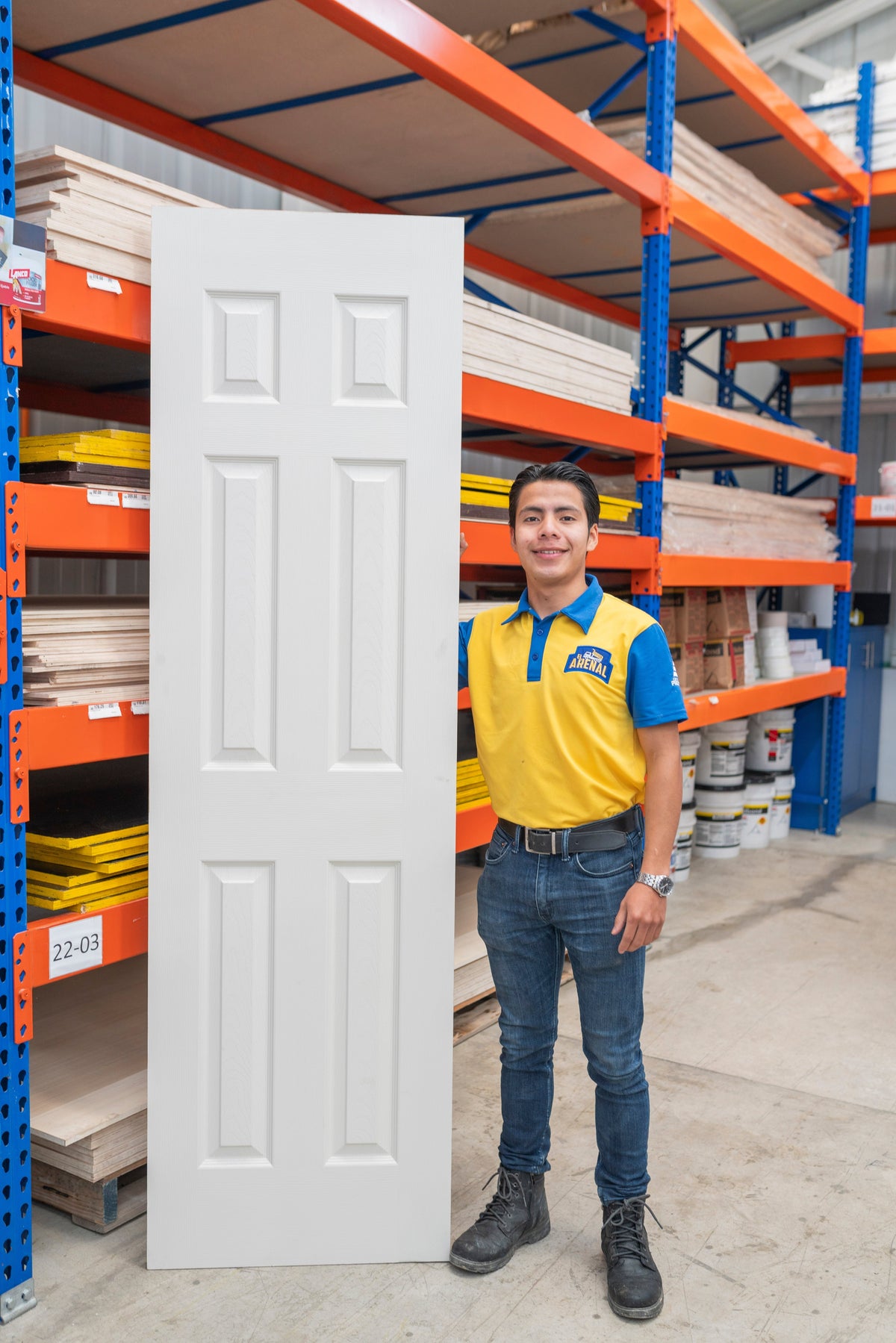 Puertas en Guatemala: modelos, accesorios y cómo elegir la correcta